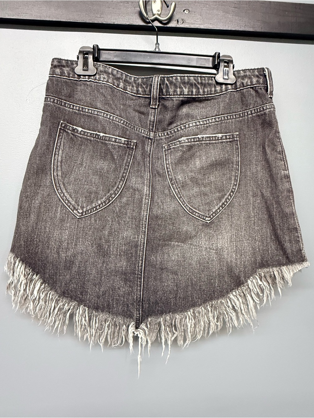 We The Free Washed Gray Frayed Hem Denim Mini Skirt - Picture 2 of 5